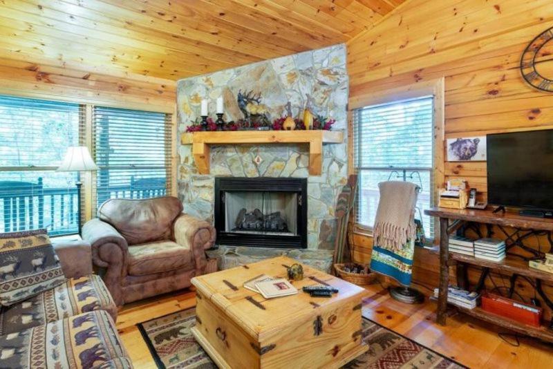 Mountain Spirit Cabin - Fireplace And Hot Tub Villa Blue Ridge Eksteriør billede