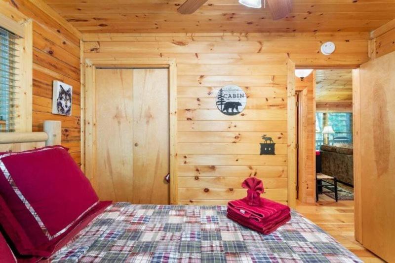 Mountain Spirit Cabin - Fireplace And Hot Tub Villa Blue Ridge Eksteriør billede